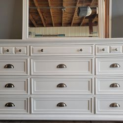 White dresser with mirror
