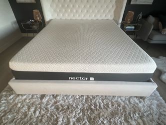 Z- Gallery cal- king bed and mattress