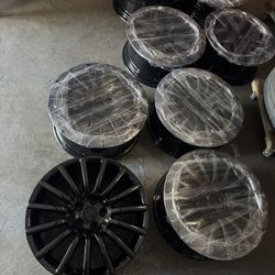 🎁🎁San Valentin’s Ideas Corolla Rims 17” Firm Price,,