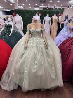 Quinceañera Dresses 
