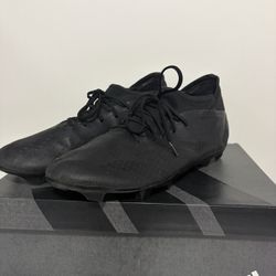 Black Adidas Predator Soccer Cleats Men’s 11.5