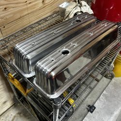 Chevy LT1 High Profile Valve Covers. Never Used *PENDING PICKUP*
