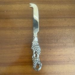 Godinger Silver Plated Cheese Knife 7" Serated 3D Grapevine