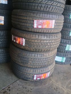 Vendo un set 225 60 r16 marca supermax