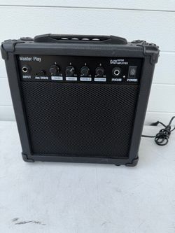 Line 6 Spider Classic 15 Guitar Amp Electric Amplifier Combo! W/ Cable & Cord. Used in good with some cosmetic blemishes. These blemishes are in the