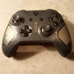 Xbox 1  Controller Missing Battery 