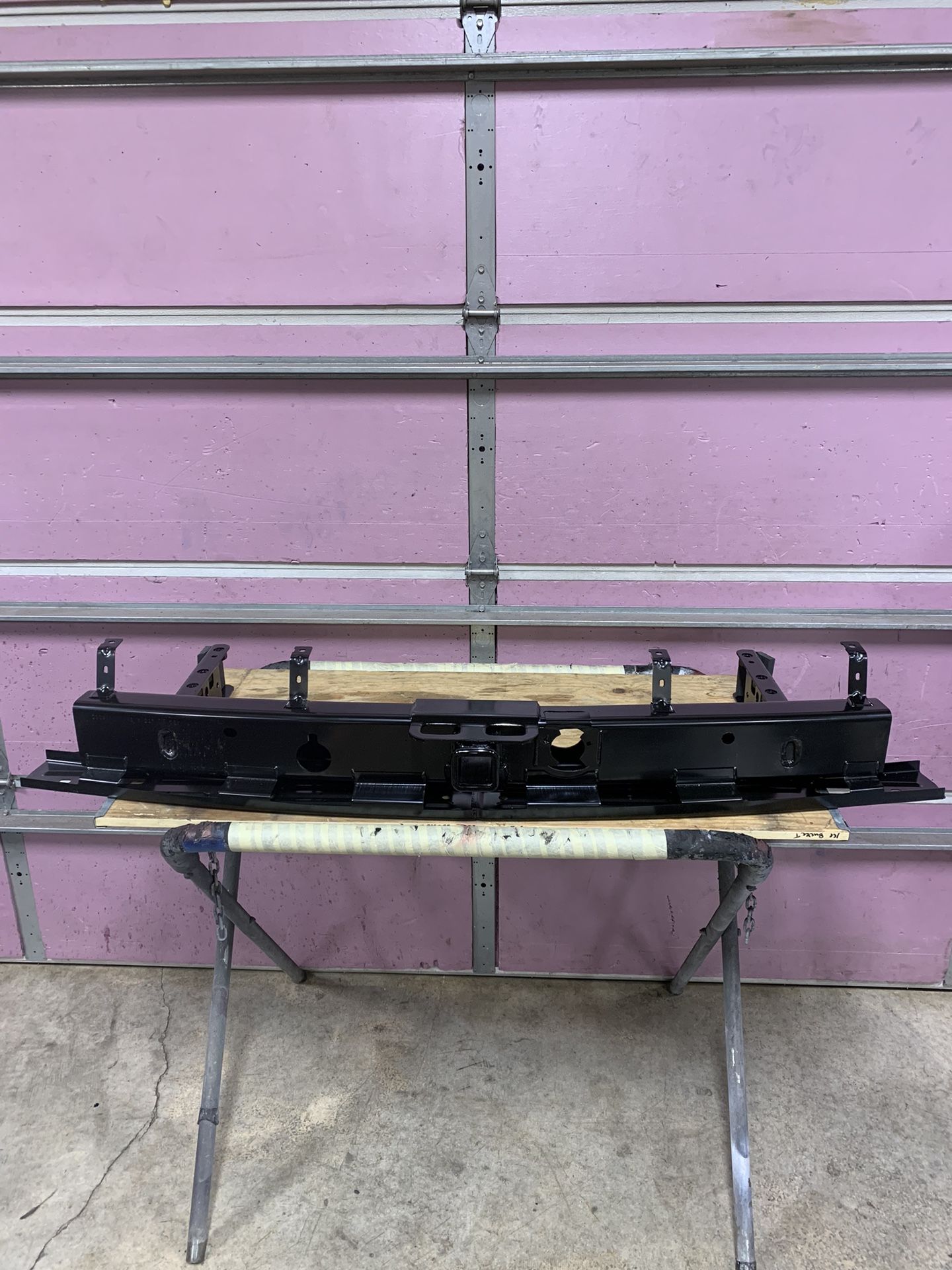 2015-2020 Suburban / Yukon / Taho / escalade rear bumper reinforcement W/out sensor holes