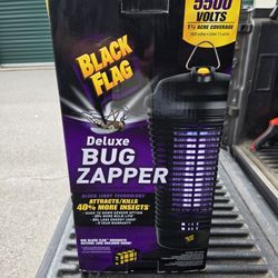 5500 Volts Deluxe Bug Zapper. "CHECK OUT MY PAGE FOR MORE DEALS "