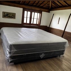 King Size Mattress 10 Inches Thick Also Available in Twin, Full, Queen Same Day Delivery 🚚 New From Factory With its Plastic