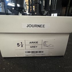 Grey Pointed Wedge, Size 5.5