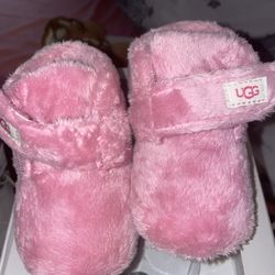 Uggs Size 4/5 