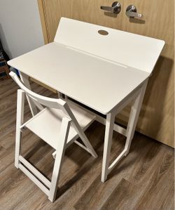 Foldable Desk and Chair Set