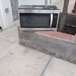 Microwave  Whirlpool 