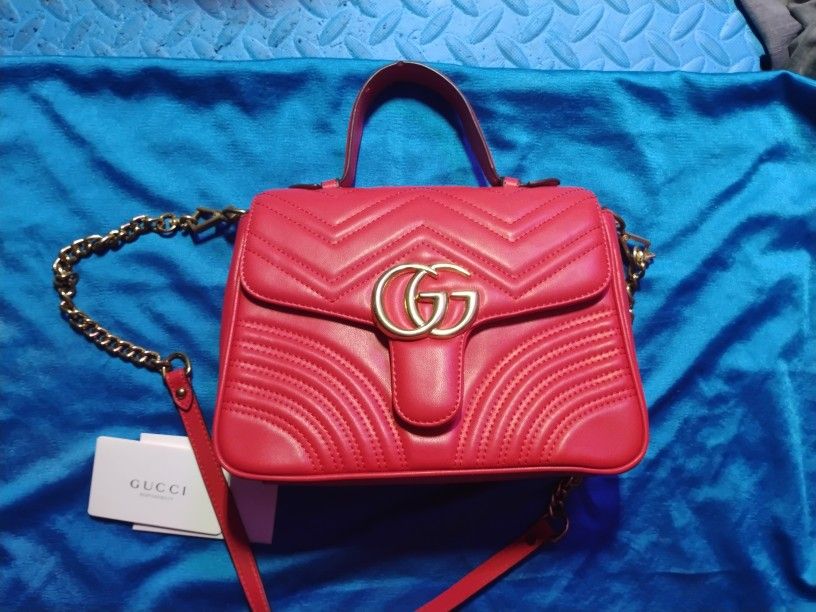 Brand New Authentic  Gucci Purse 