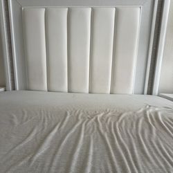 Queen Bed LED Lighting With Two Nights Stand