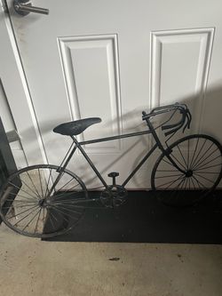 Vintage Style Metal Bicycle Wall Art