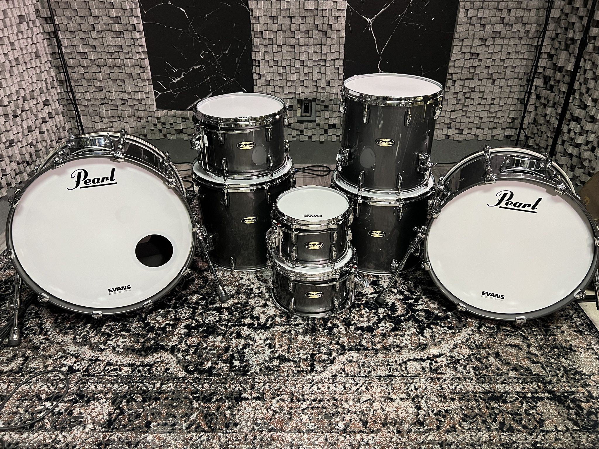 Pearl Maple Gum Masters SHELL BANK drum kit