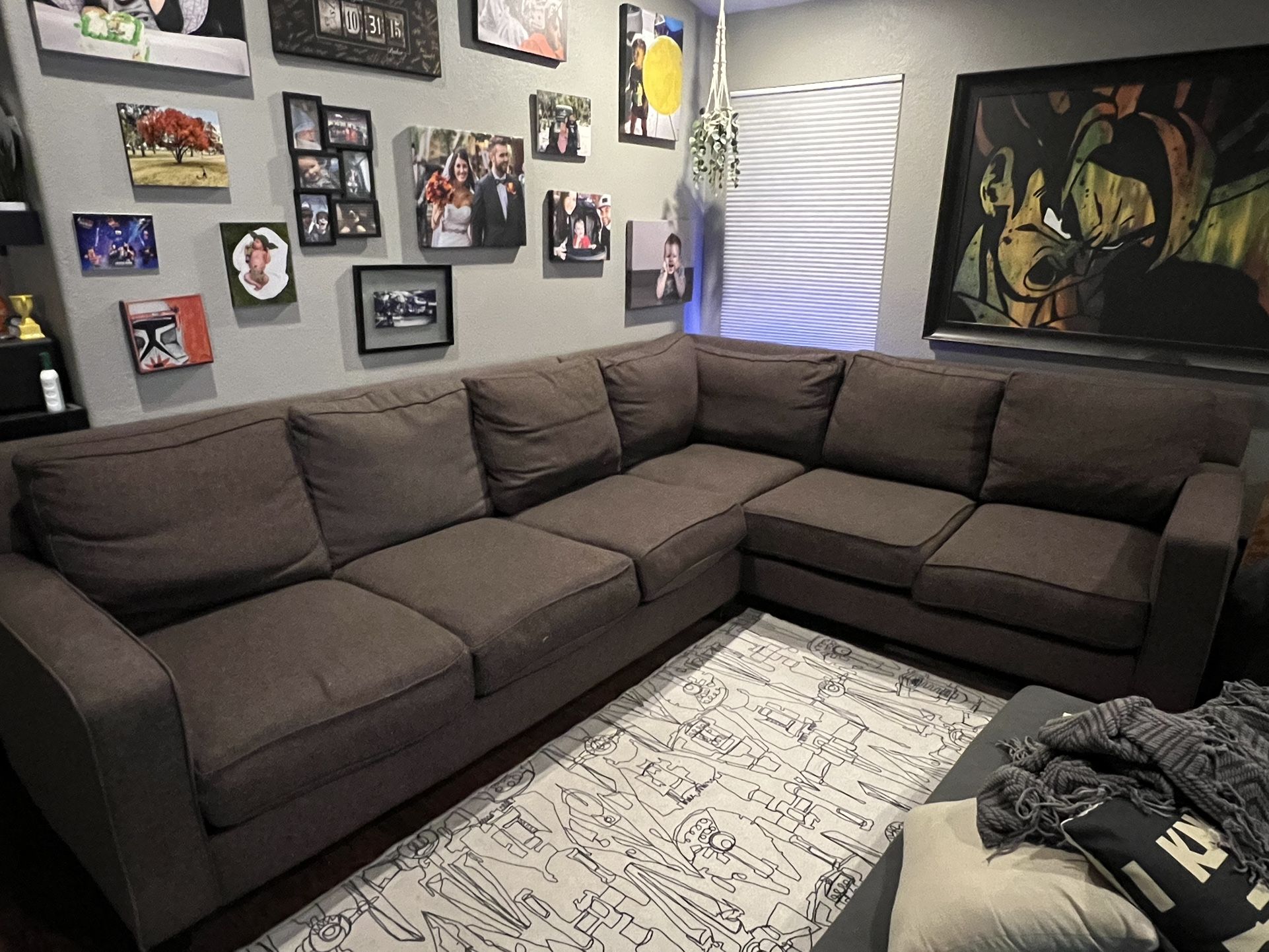 6 Seat Sectional