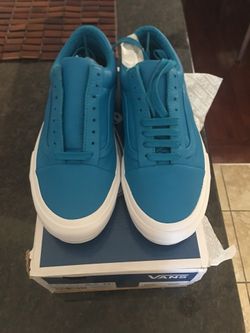 Brand New Mens Old Skool Vans Size 7