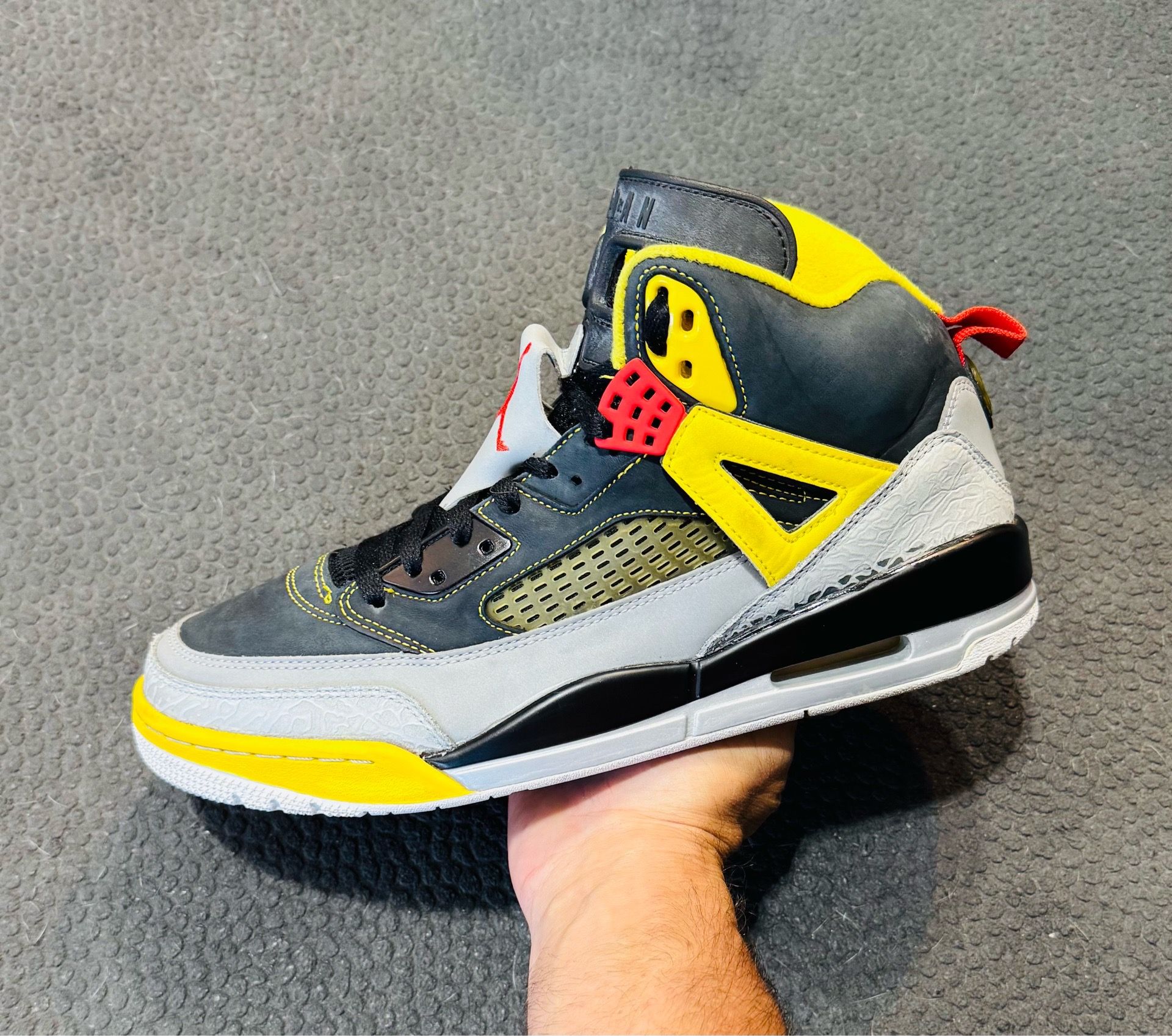 Jordan Spizike ‘3M’ 2013 (Sz 11.5M)