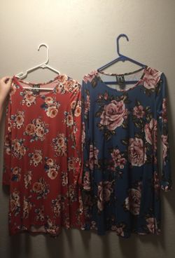 Girls/Teens dresses, fits girl sz L 18