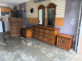 Bedroom Set 