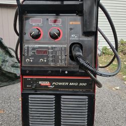 300 Amp Lincoln Mig Welder 