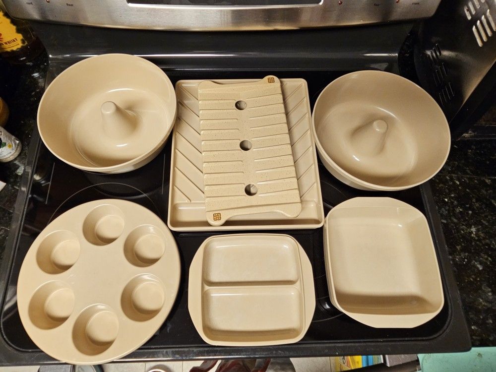 Vintage Anchor Hocking Microwave Ovenware MicroWare 7 Piece Set
