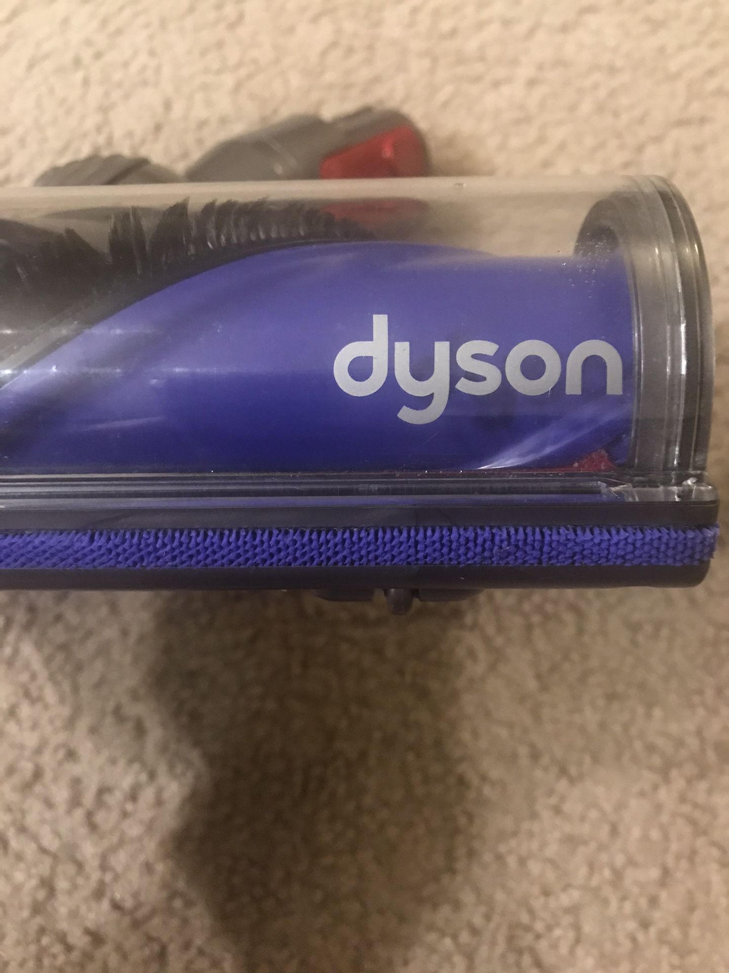 Dyson V8 brush