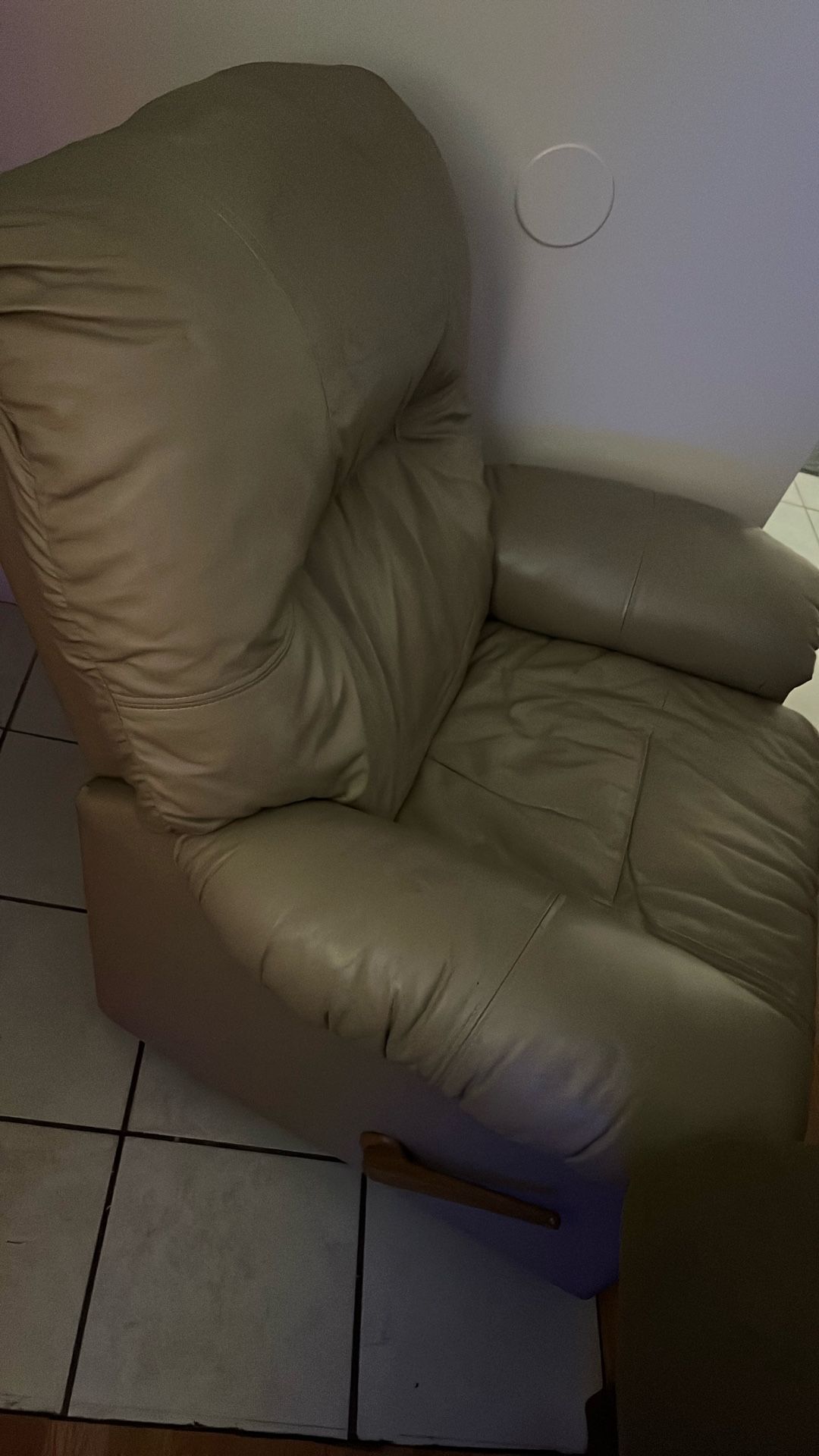 Recliner Chair