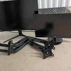 2 Gaming Monitors With Holding Stand