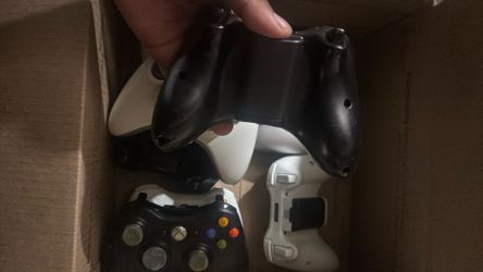 Xbox 360 controllers