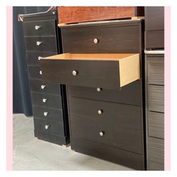 Dresser/ Five drawers dresser
