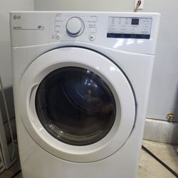 Lg 7.4 Cu. Ft. 8-Cycle Electric Dryer