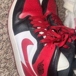 Jordan’s There Size 6 !