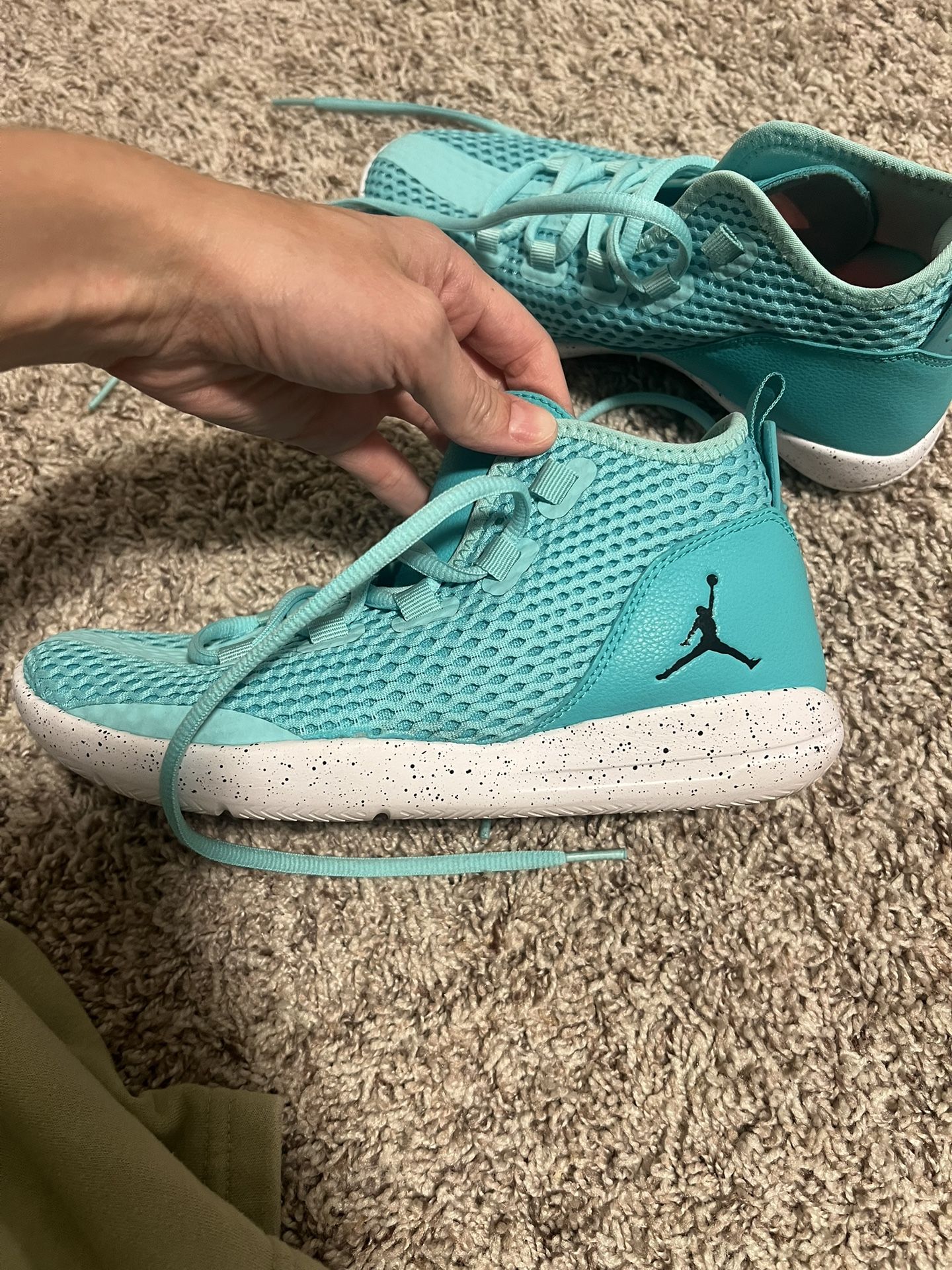 Jordan Reveal Hyper Turquoise