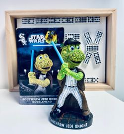 SOUTHPAW Chicago White Sox Bobblehead