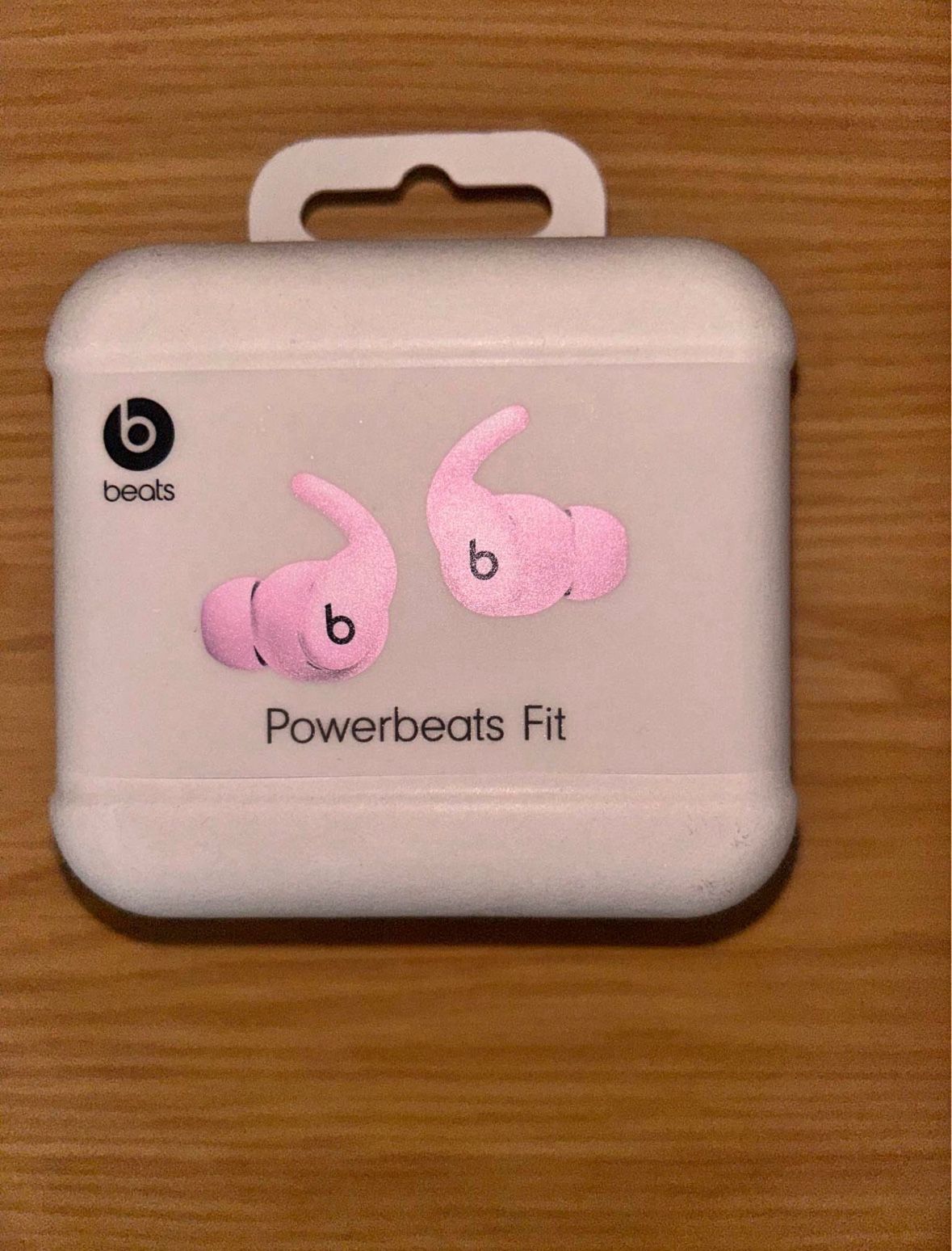 Powerbeats Fit