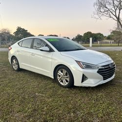 2020 Hyundai Elantra
