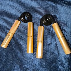 Hand grips