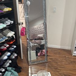 Light Up Mirror 