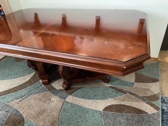 Free Dining Table
