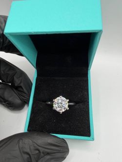 Tiffany & Co. 3ct engagement ring