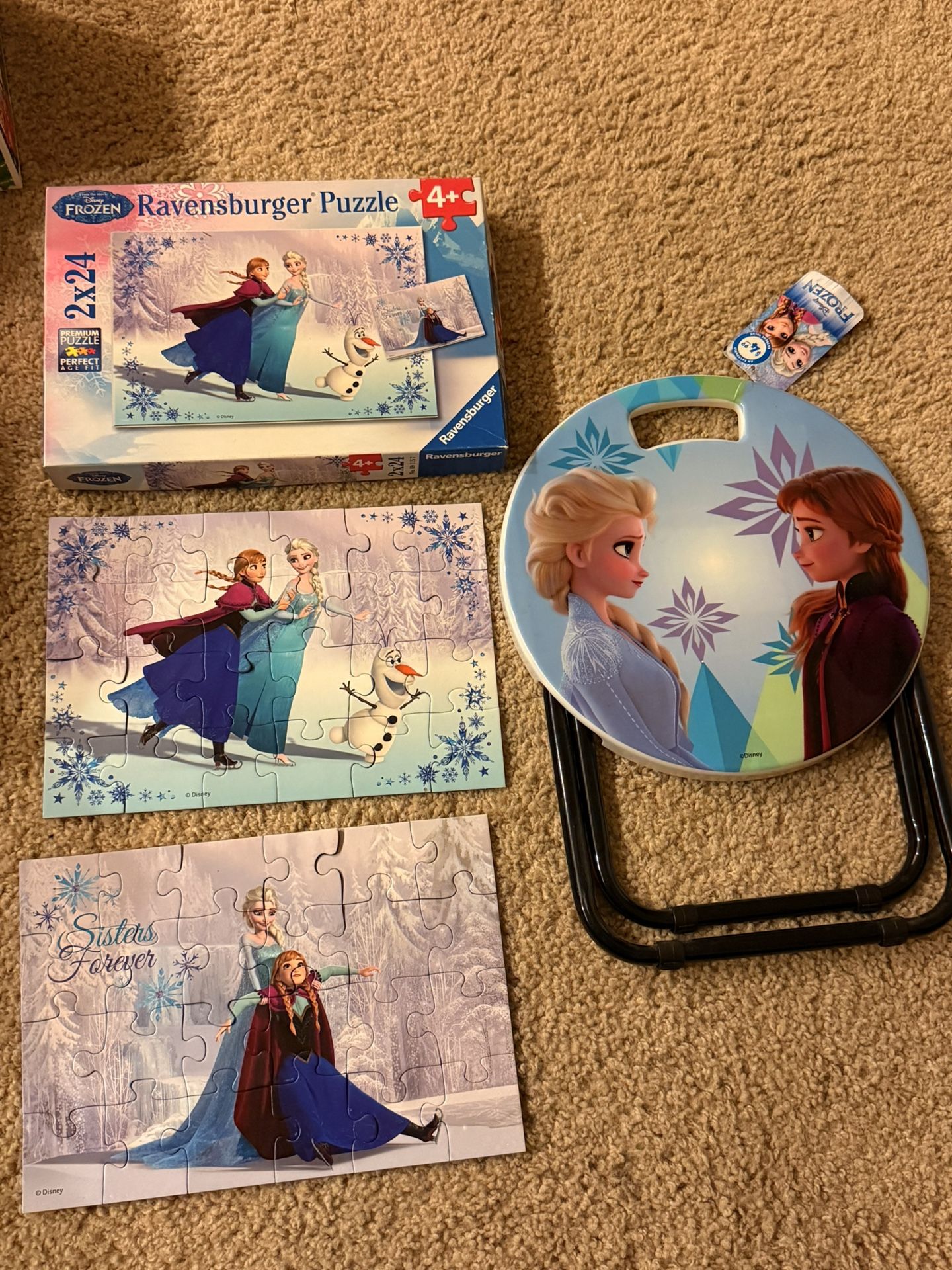 Disney frozen Plastic Children,kids Stool, Chair,Ravensburger Pizzle,toy,nursery