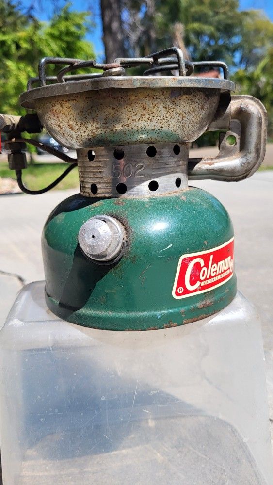 Vintage 1966 Coleman Model 502 Single Burner Camp Stove