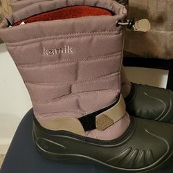 Brand New KAMIK Boots