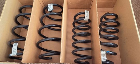 2024 Ford Bronco Sport OEM Coil Springs – less than 3K Miles