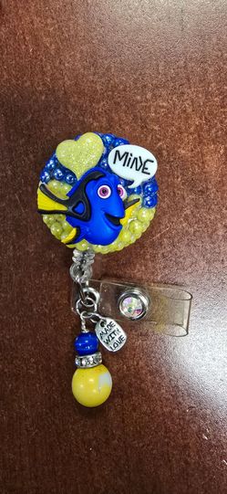 Dorothy badge holder