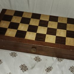  MULTI-GAME - Chess, Checkers, Backgammon, Cards In A Wooden Box