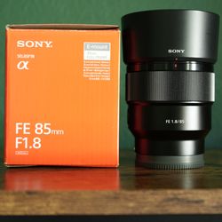 Sony FE 85mm F1.8 Lens